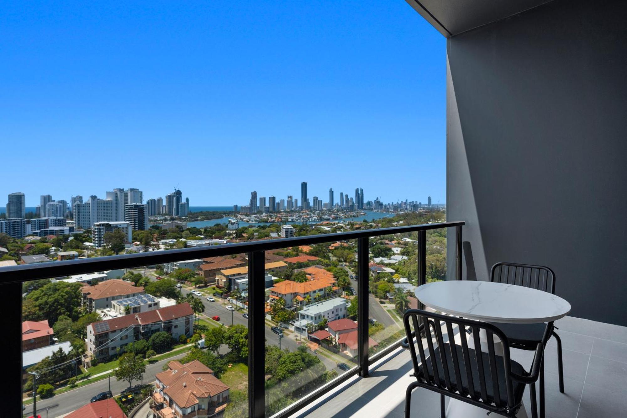 Tryp By Wyndham Southport Gold Coast Hotel Apartments Екстериор снимка